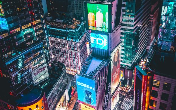 Why You Need To Incorporate Advertising And Marketing Into Your Business Model