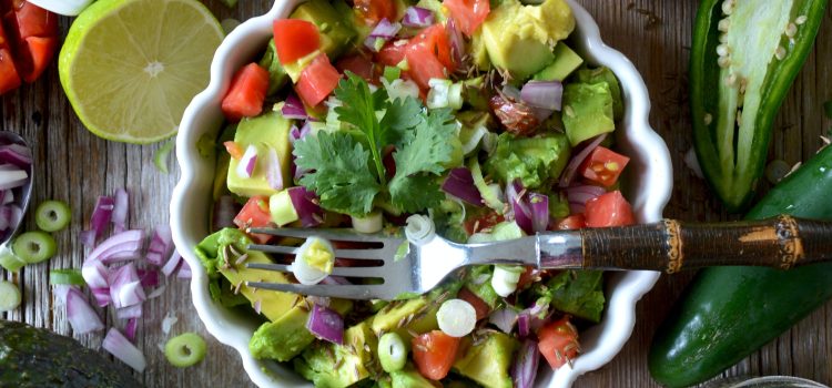 Sustainable Living Through Mindful Eating: How Being Present at Mealtime Can Benefit the Environment”.