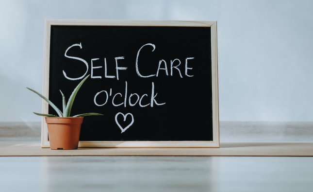 Why Self-Care is Essential for Busy Moms: Prioritizing Your Health