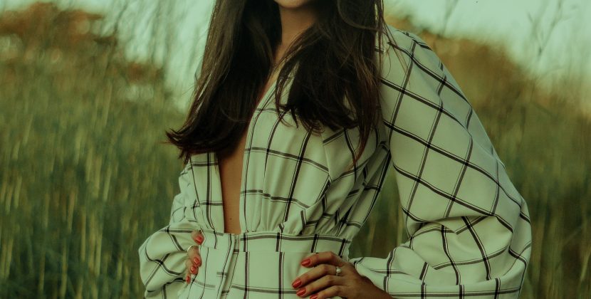 Looking Effortless, Feeling Confident: A Style Guide for Coachella in Your 30s