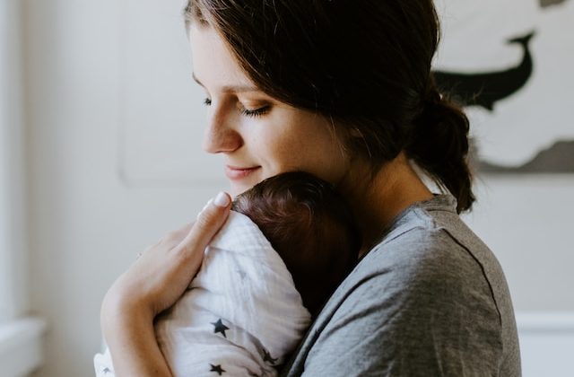 The Ultimate Postpartum Skincare Routine for Busy Moms
