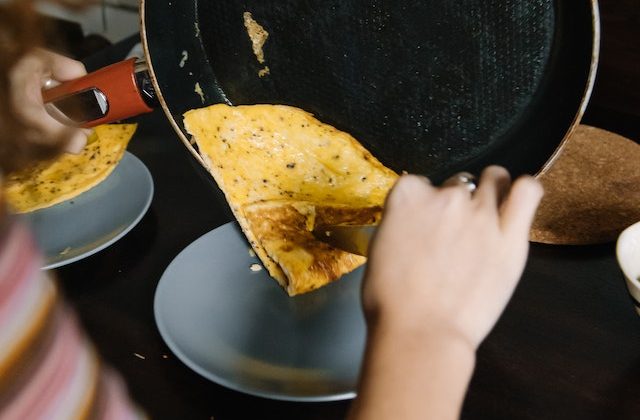 The Secret to Making the Perfect Carbonara-Inspired Scrambled Eggs