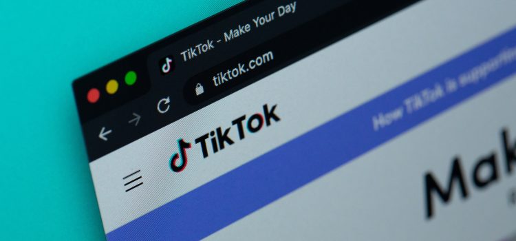 Why the ‘Bold Glamour’ Trend on TikTok is More Than Just a Fad