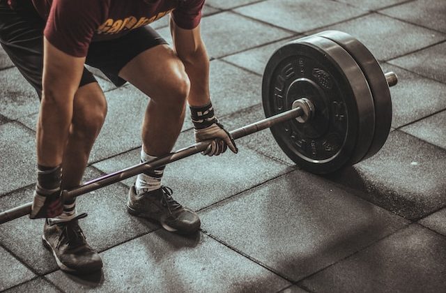 Discovering the Many Benefits of Weightlifting