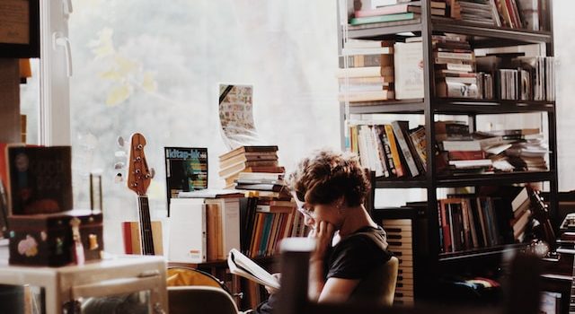 Bookmarking Made Easy: How to Organize Your Reading List with Bookmarked
