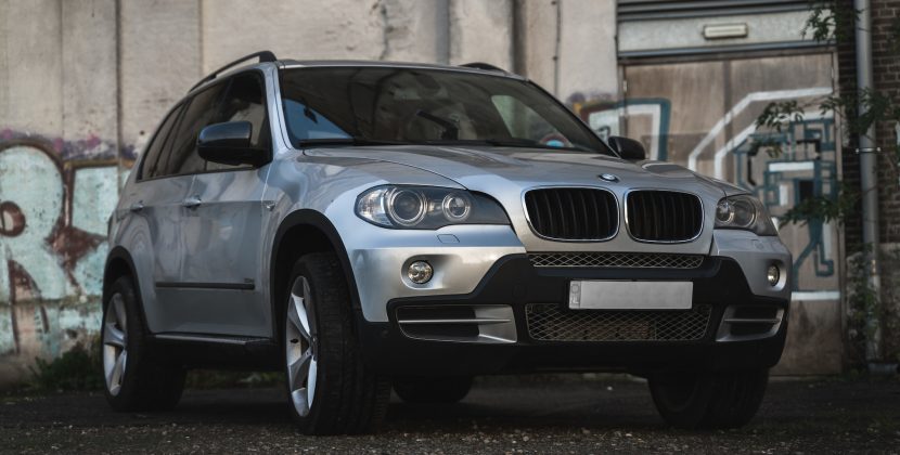 The BMW X7 Experience: A Closer Look at the Fantastic and Frustrating Aspects