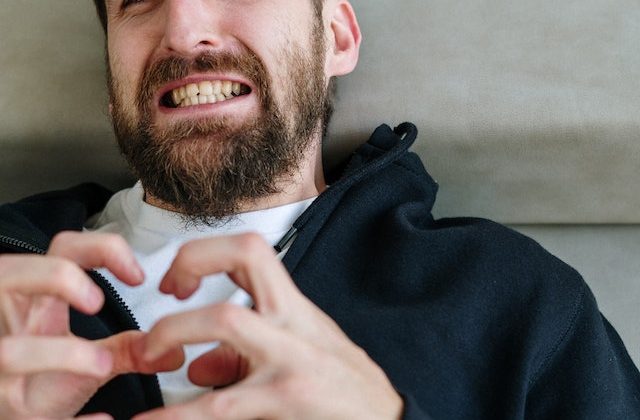 Transforming Negative Thoughts into Positive Actions Tools for Healthy Emotional Processing