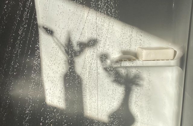 Everything You Need to Know About TikTok’s ‘Everything Shower’ Beauty Trend