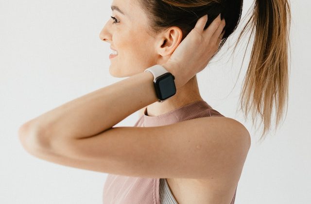 10 Natural Ways to Make Your Hair Smell Amazing