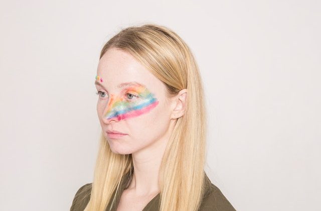 How to Achieve the “Watercolor Tears” Look: A Step-By-Step Guide