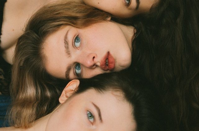 Say Goodbye to Thinning Hair: 12 Effective Ways to Promote Hair Growth at Home