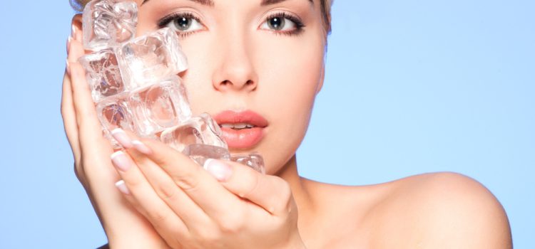 Cooling, Refreshing, and Beautifying: How Ice Cube Treatments can Transform Your Skincare Routine