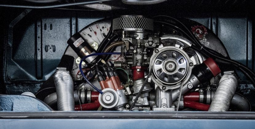 engine combustion horse