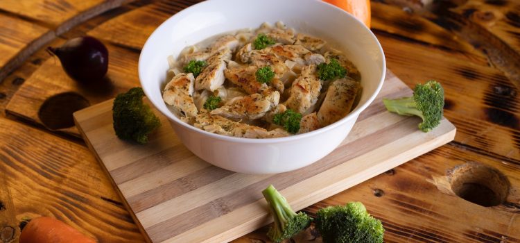 Creamy Perfection: One-Pan Chicken and Broccoli for a Quick and Delicious Meal