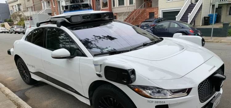 Hands-Free in the City: Waymo’s Driverless Taxi in San Francisco