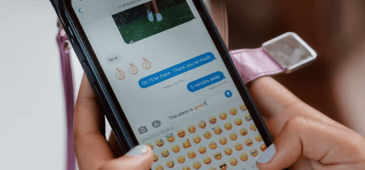 iOS 17’s Hidden Gems: 6 Messages App Features You Can’t Miss