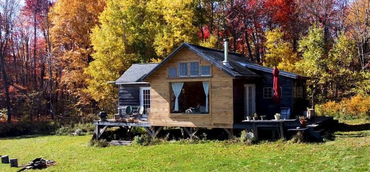 Off-the-Grid Escapes: The Rural Real Estate Resurgence