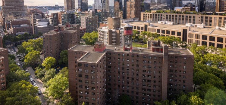 Housing Market: Manhattan and Queens Listings