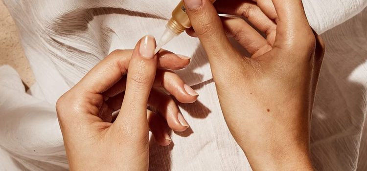 Transform Your Look with a Home Spa for Shiny, Strong, and Pink Nails!