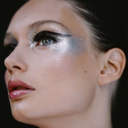 Metallic Beauty Trend