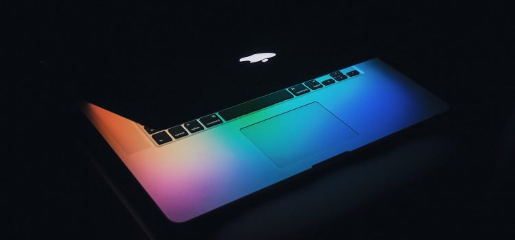 Apple’s Bid to Dominate the Resurging Computer Sales Arena