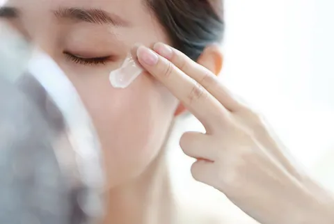 Radiant Risks: Dr. Axe Unveils the Side Effects and Benefits of Skin Whitening Creams