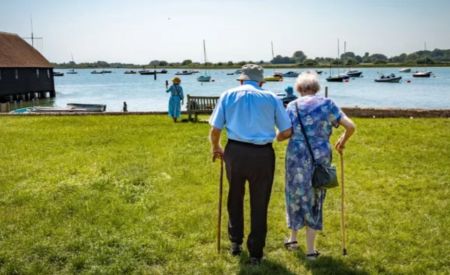The Gap: Troubling 6 Year Difference in US Men's Lifespan