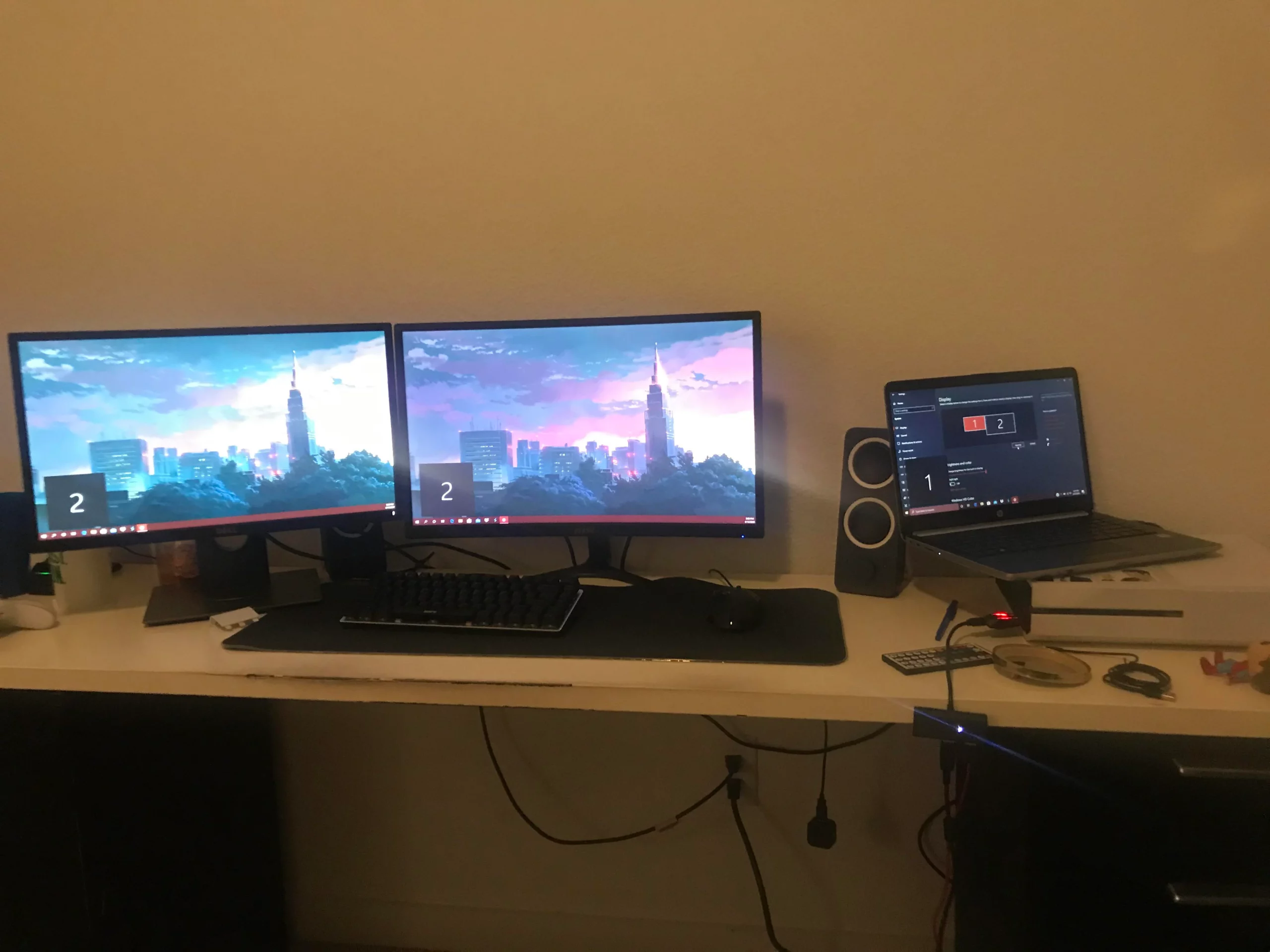 Dual Monitor