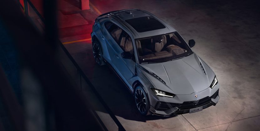 Lamborghini Urus Model Car