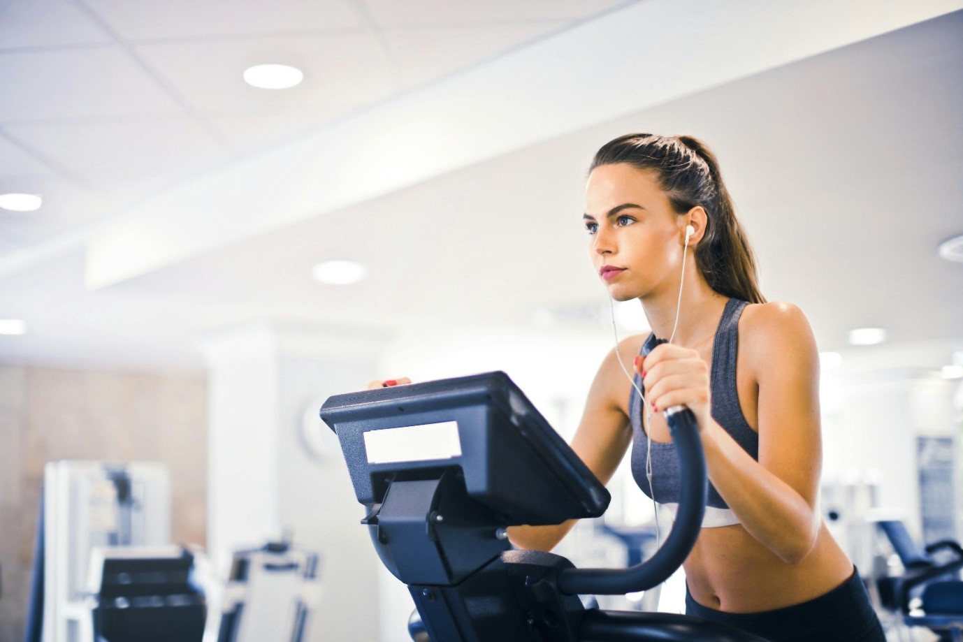 High-Tech Fitness Equipment: Revolutionizing Personal Fitness