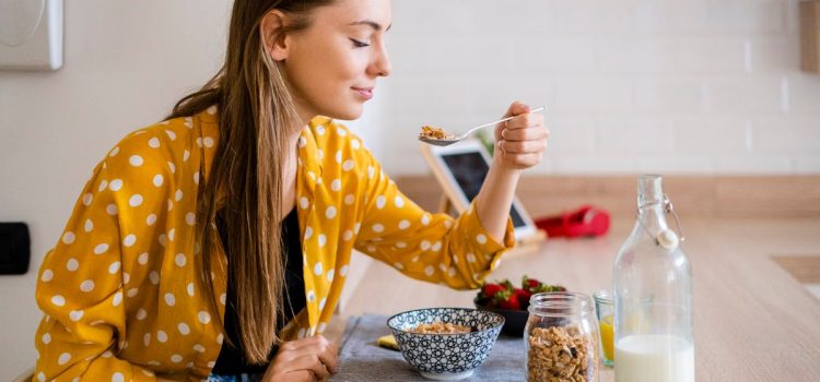 The Rise of Mindful Eating: Being Present with Food