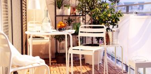 How to Create a Relaxing Balcony Space