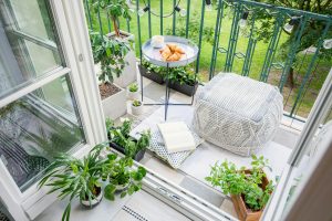 How to Create a Relaxing Balcony Space