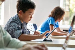 The Role of AI in Modern Education Technology