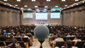 How to Build Stronger Public Speaking Skills