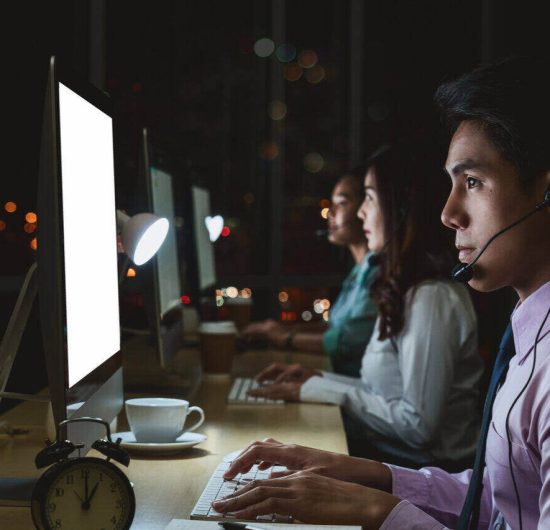 How to Stay Fit While Working a Night Shift: Perfect Guide