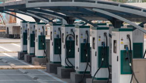 Top Charging Stations for Electric SUVs in 2025: Locations & Tips