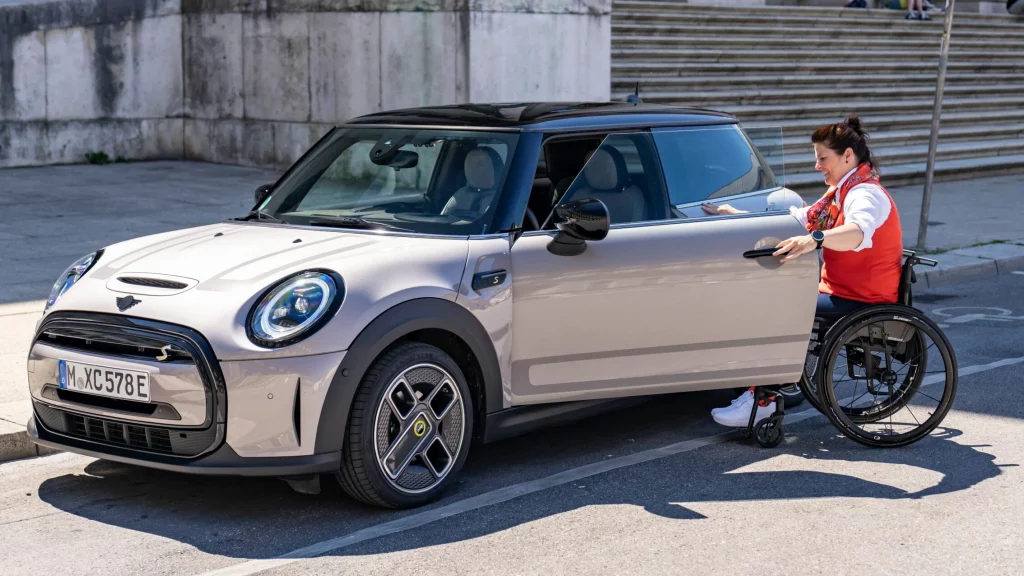 Complete Guide to Affordable EVs with Top Range for 2025 Now