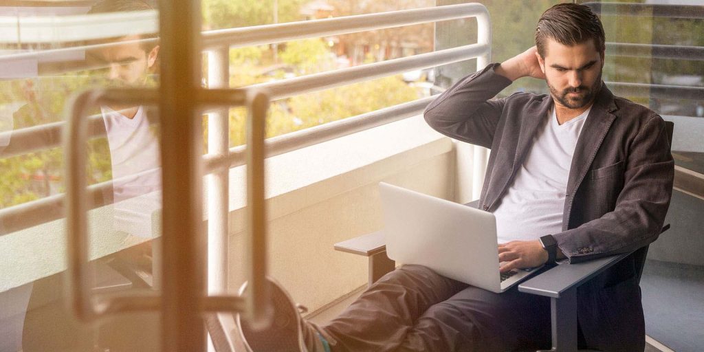 How to Start a Profitable Side Hustle in 2025