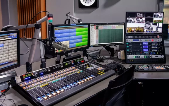 radio station software