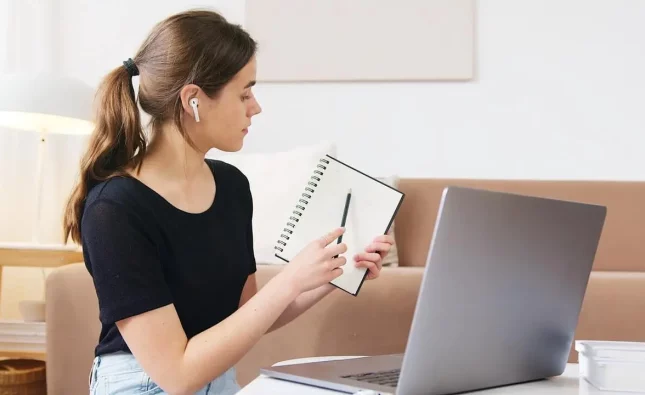 Law Students in Australia